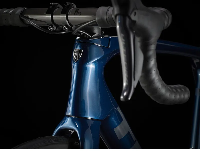 Trek Emonda SL 7 Road Bike in Mulsanne Blue-7